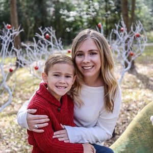 Meet your Posher, Andrea